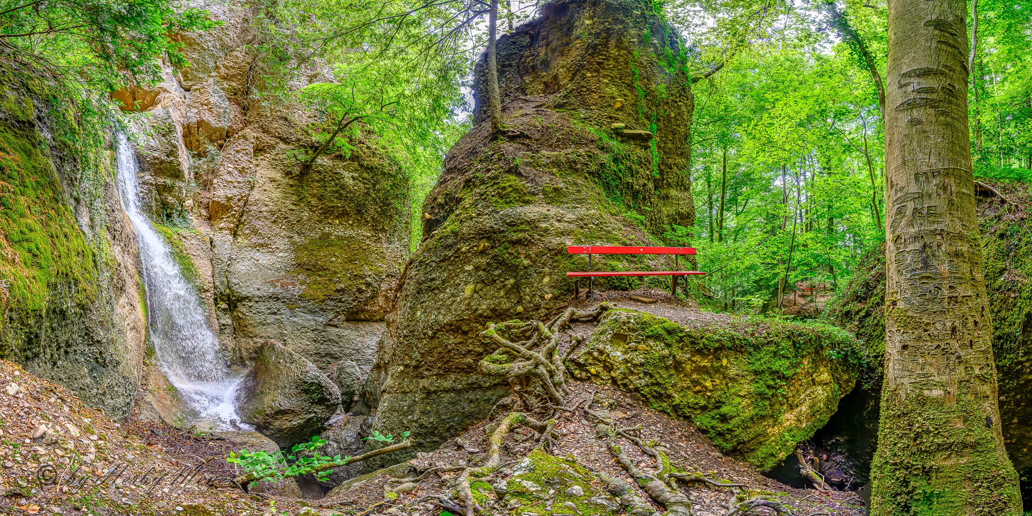 vitznau_wasserfall_4075-pano-2-be